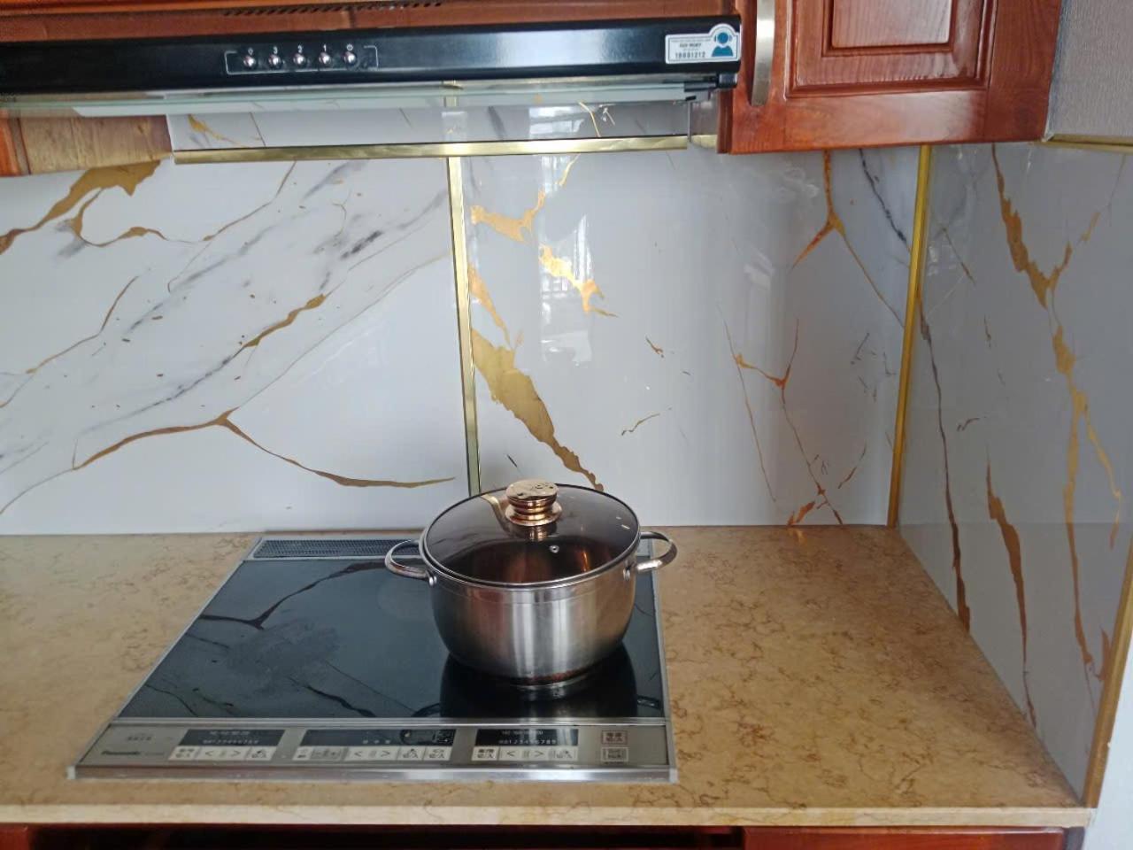 Double E Saigon Apartment In Rivergate Building Ho Si Minh-város Kültér fotó