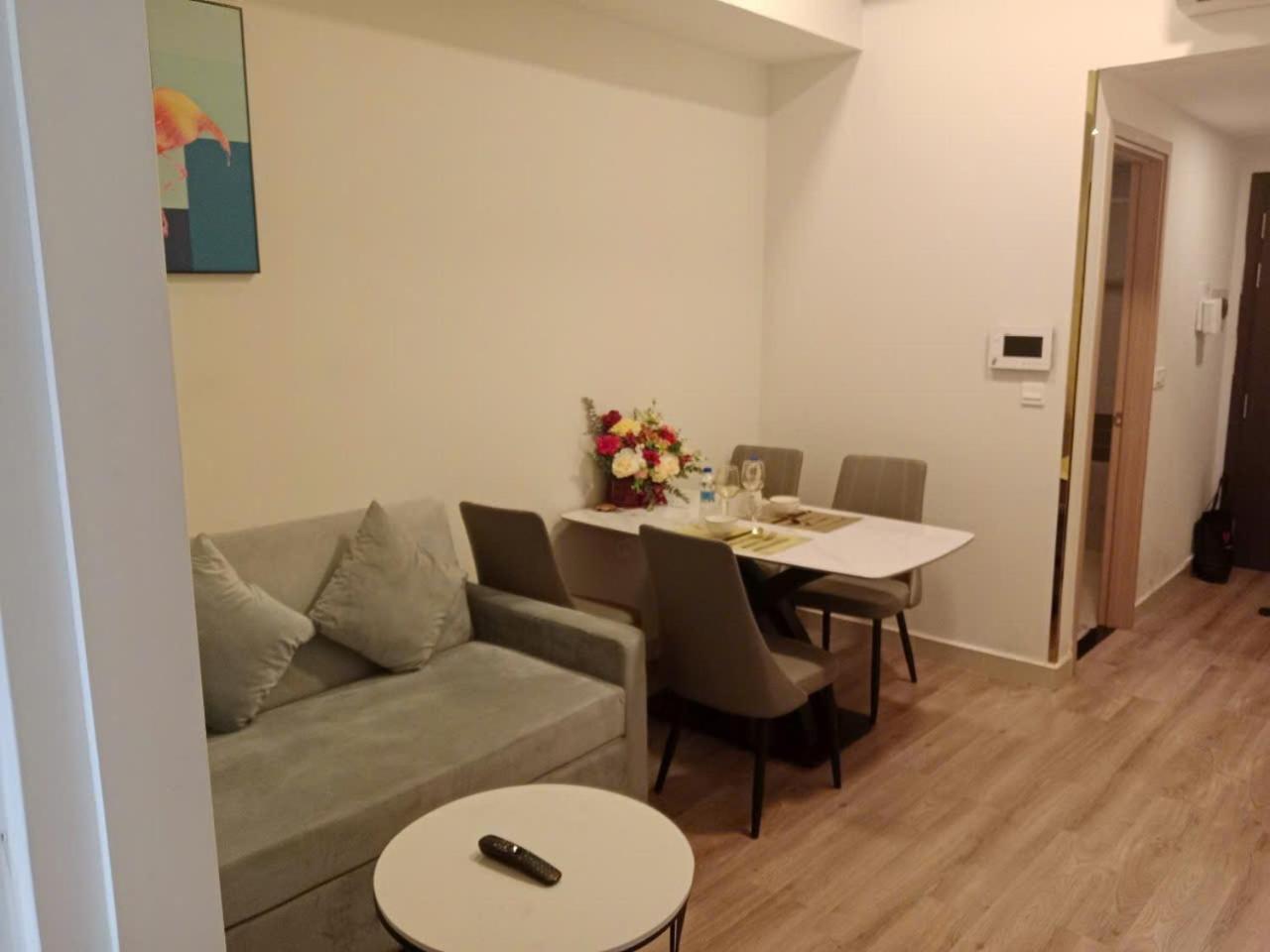 Double E Saigon Apartment In Rivergate Building Ho Si Minh-város Kültér fotó